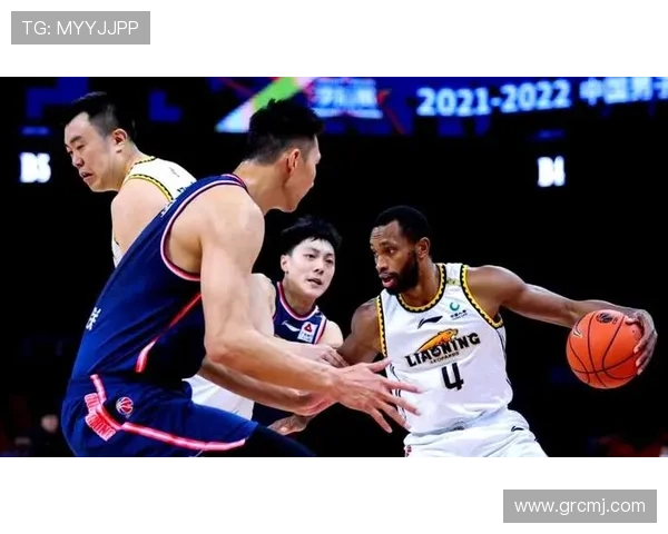 辽宁胜深圳三将闪耀四人低迷